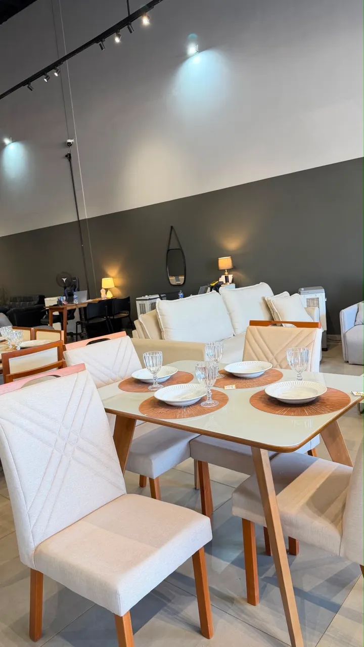 Conjunto de mesa em madeira para 4 lugares  - Foto 3