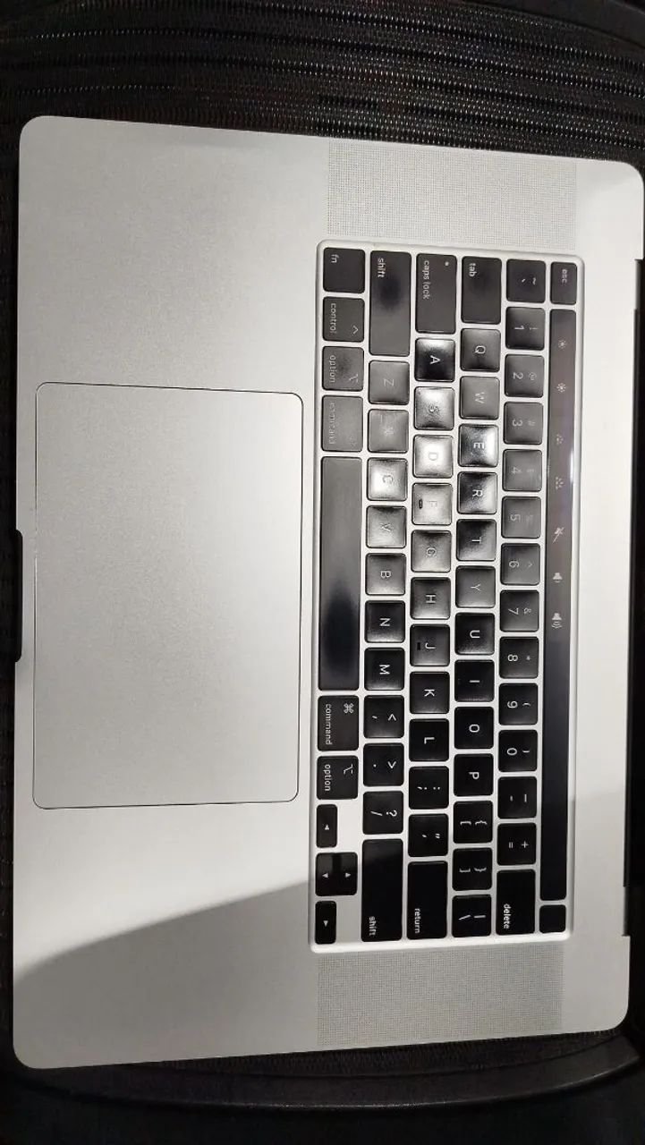 Macbook Pro - 16"/Intel i9/16gb ram/1tb/biometria e touch bar ***ABAIXOU*** - Foto 4