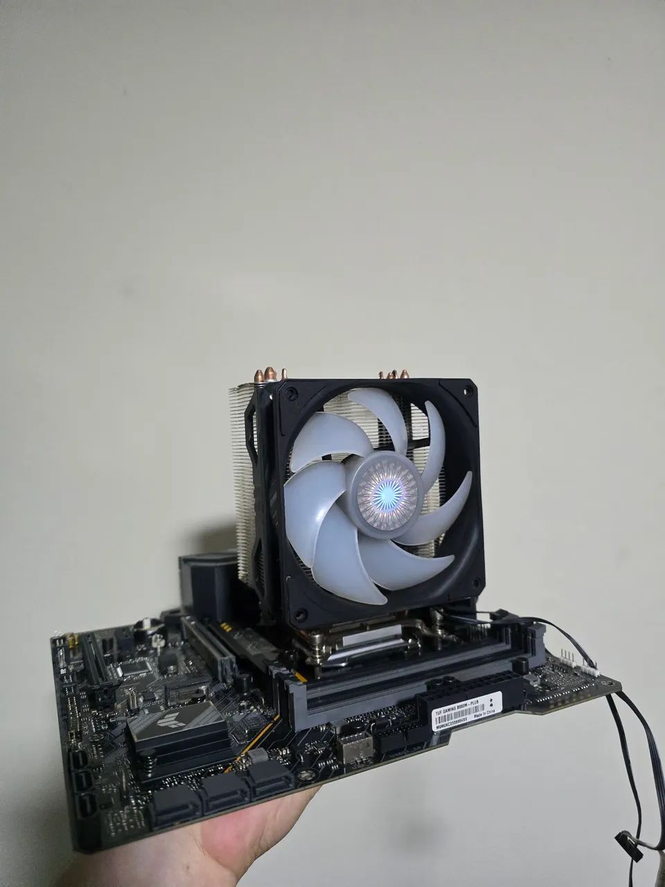 Kit INTEL CORE I5 10400F + B560M ASUS TUF + COOLER MASTER