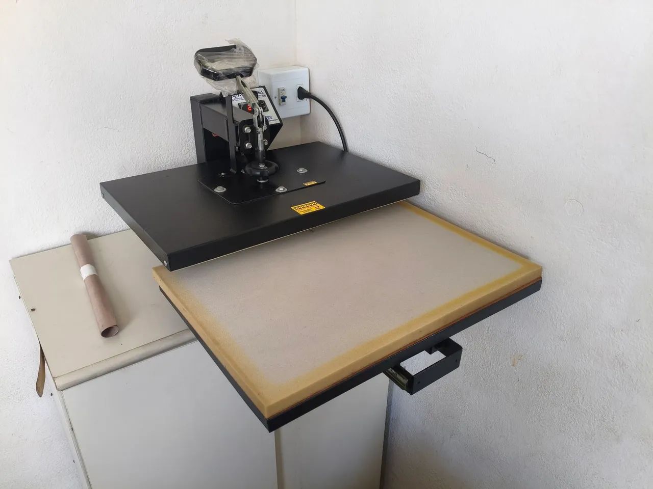 Prensa Térmica 40x60 MAQmei 127V - Foto 3