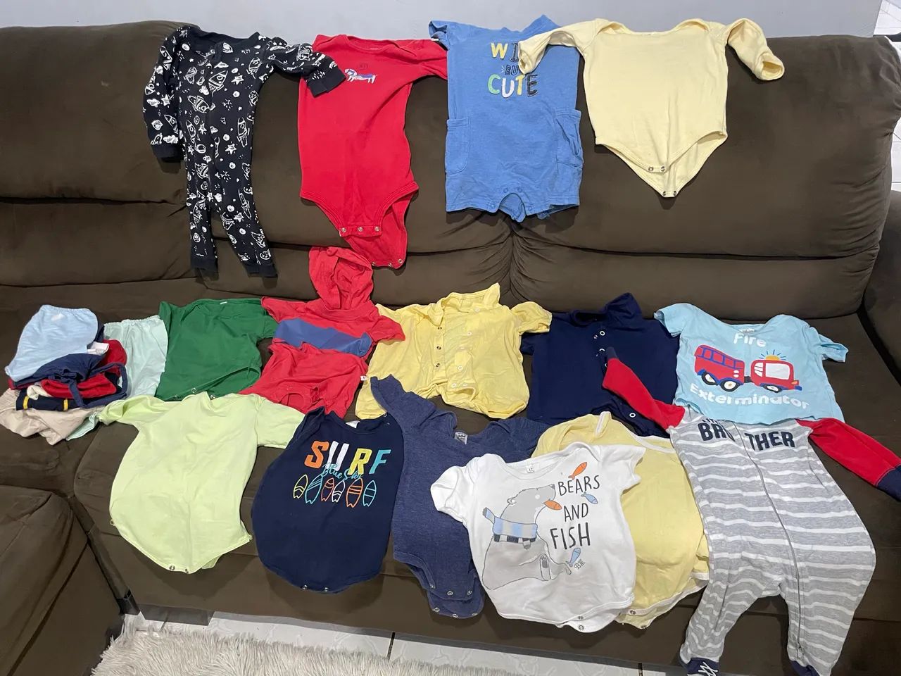 Lotinho de roupas de bebê  - Foto 2