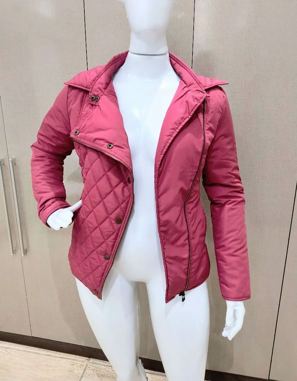 Jaqueta feminina com zíper frontal M  - Foto 3