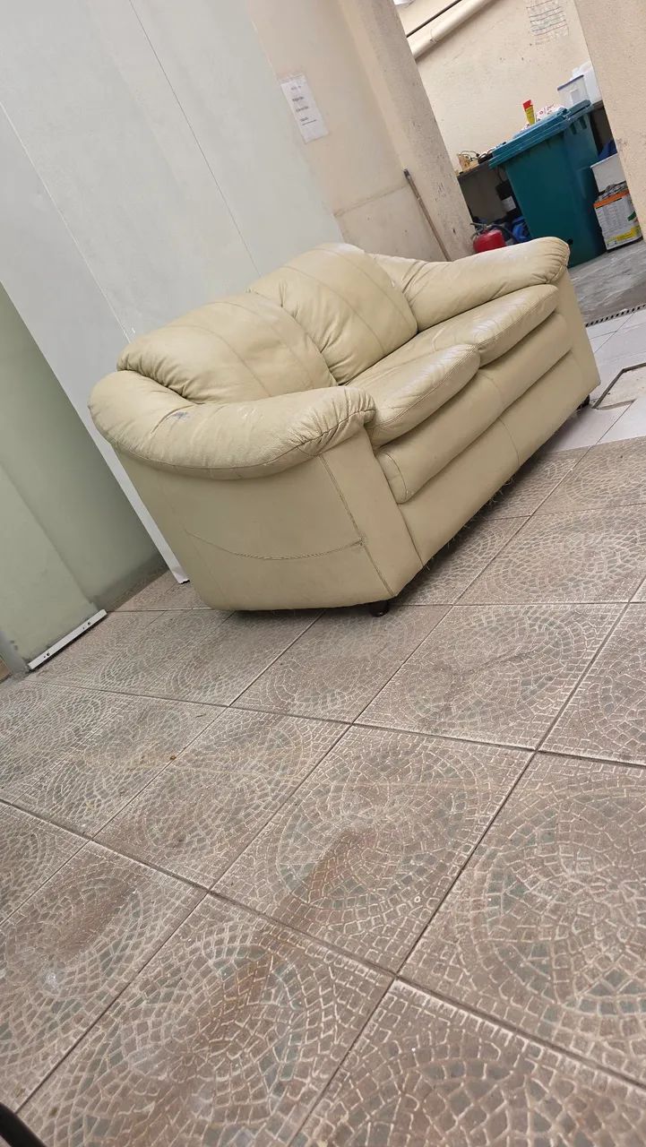 Sofa COURO LEGITMO  - Foto 2