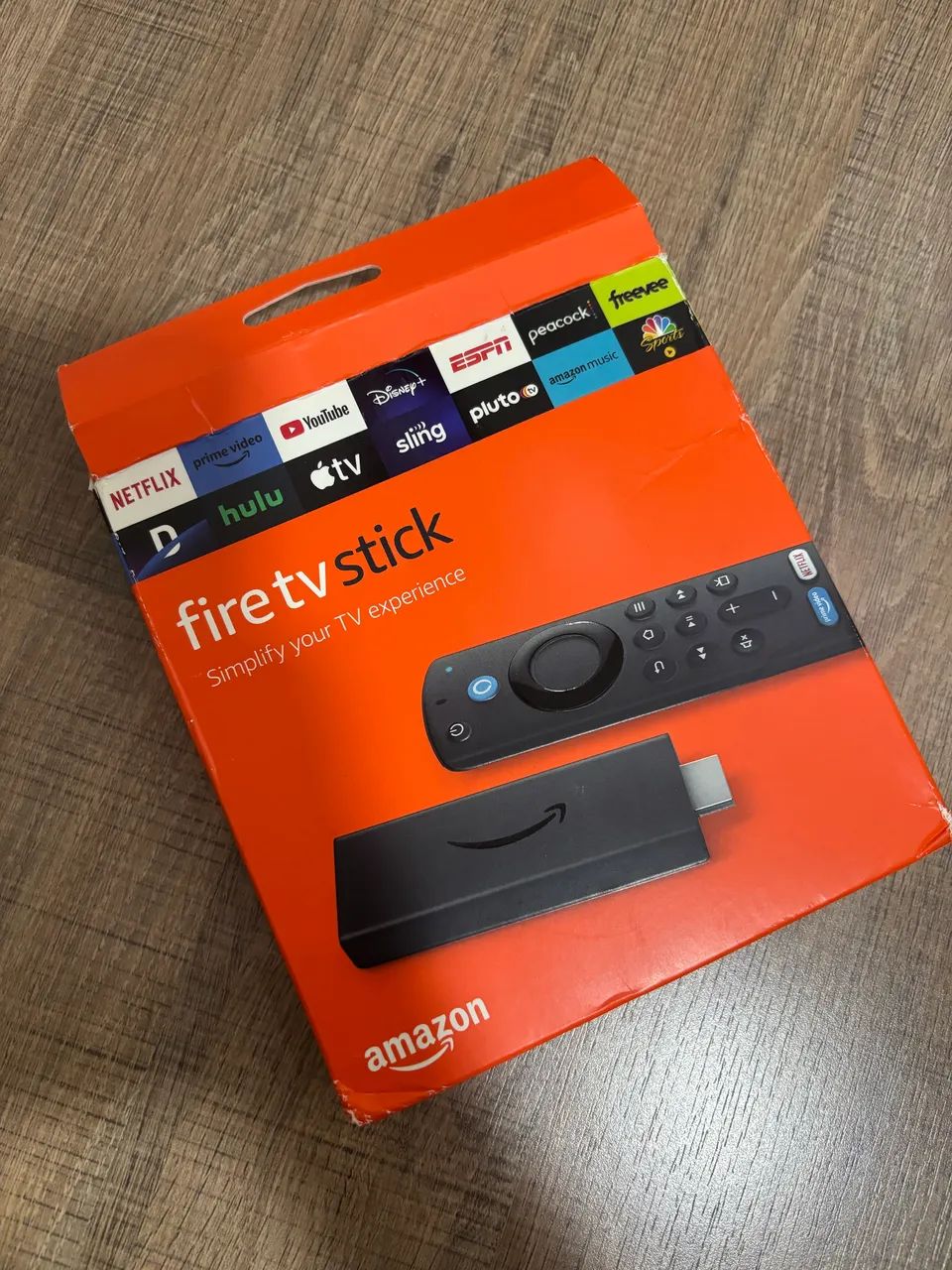 VENDO FIRETV STICK HD C/ ALEXA 