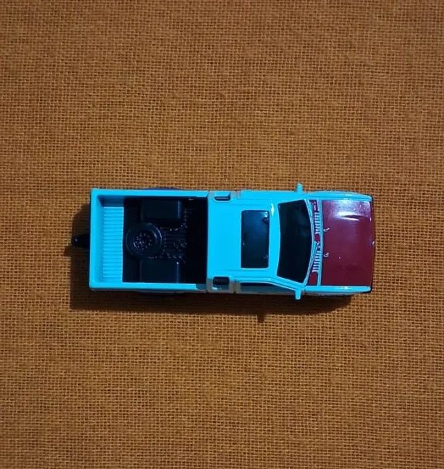 Matchbox - 1995 Nissan Hardbody - Foto 3