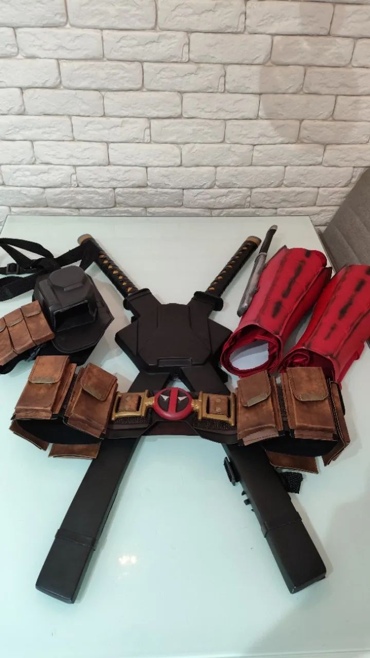 Traje Deadpool completo  - Foto 4
