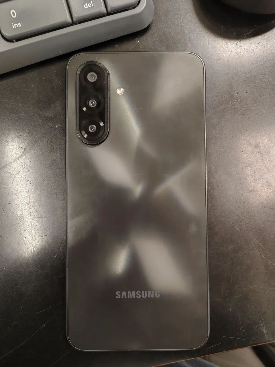 Samsung A17 