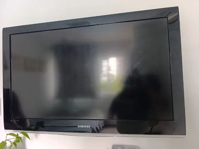 TV Samsung 40" LN40B530P2MXZD - Foto 2