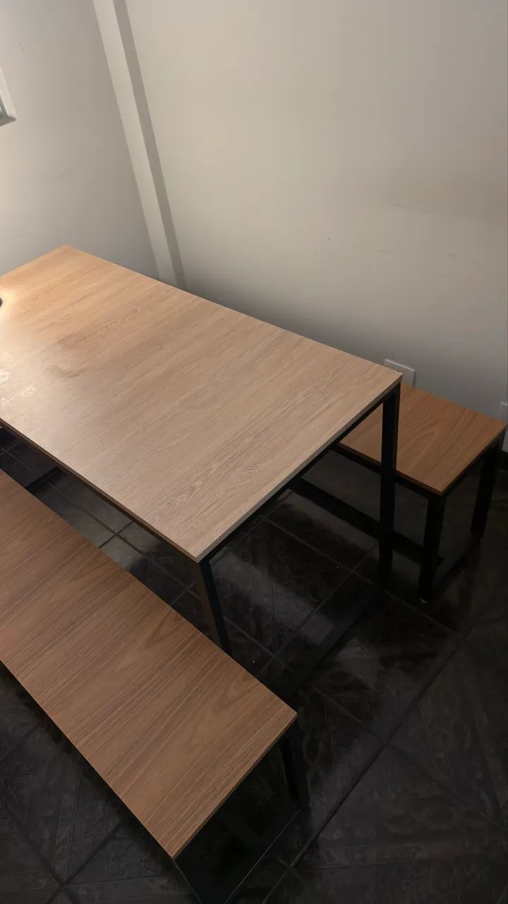 Mesa com bancos  - Foto 2