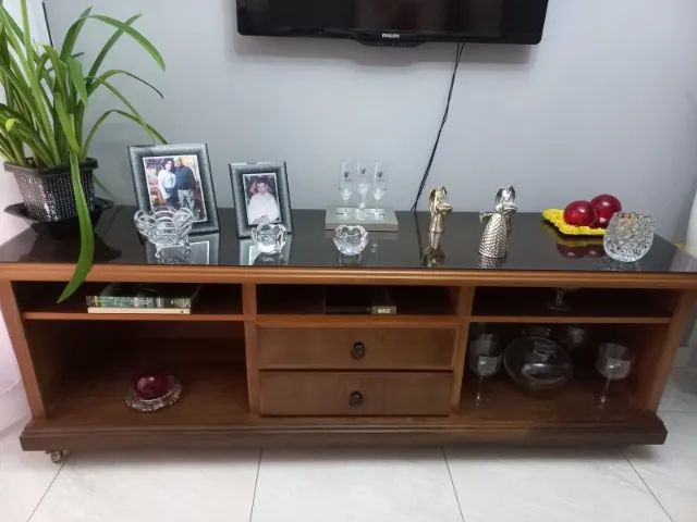Rack de Imbuia Maciça