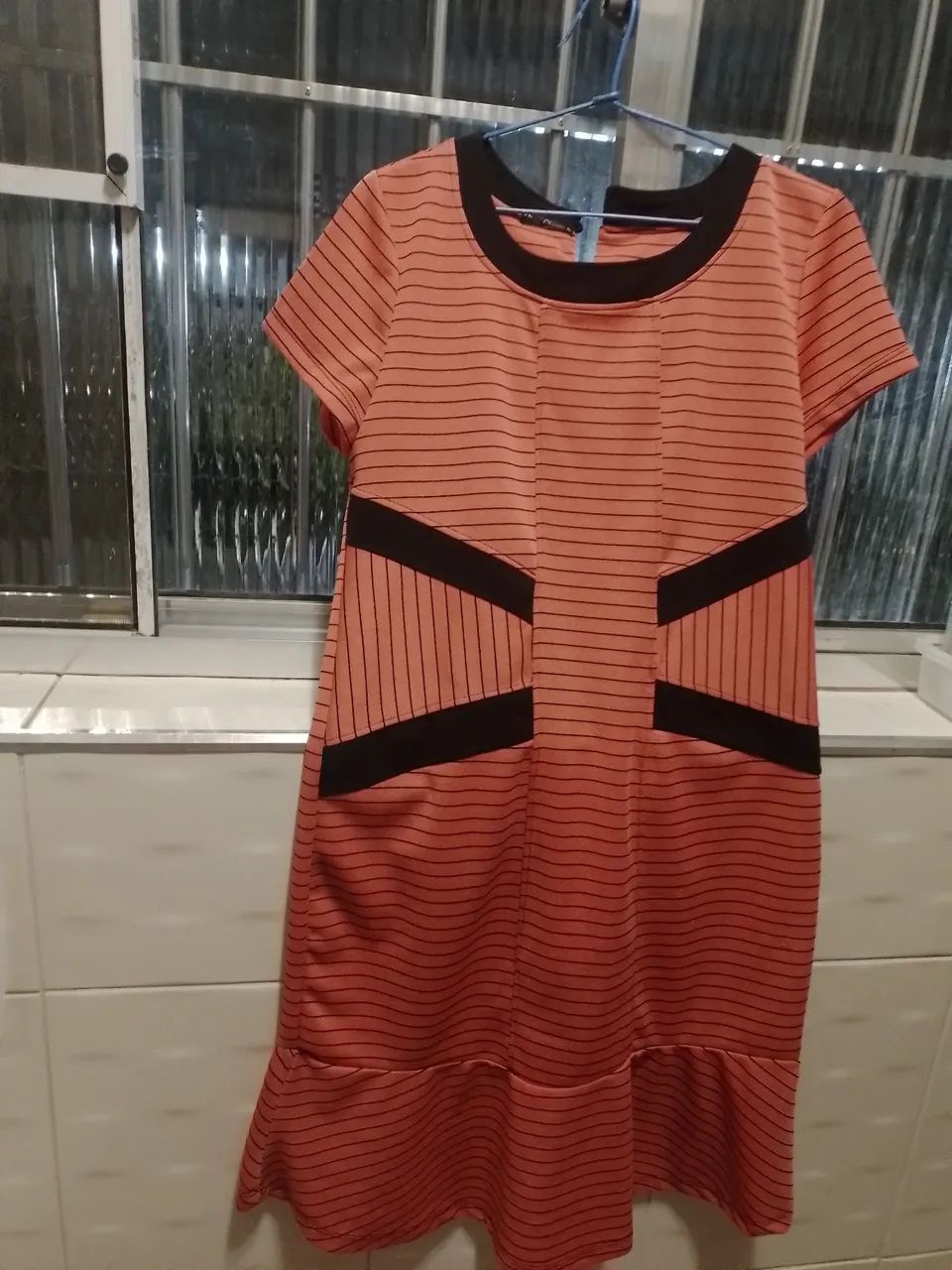VESTIDO MID COR LARANJA