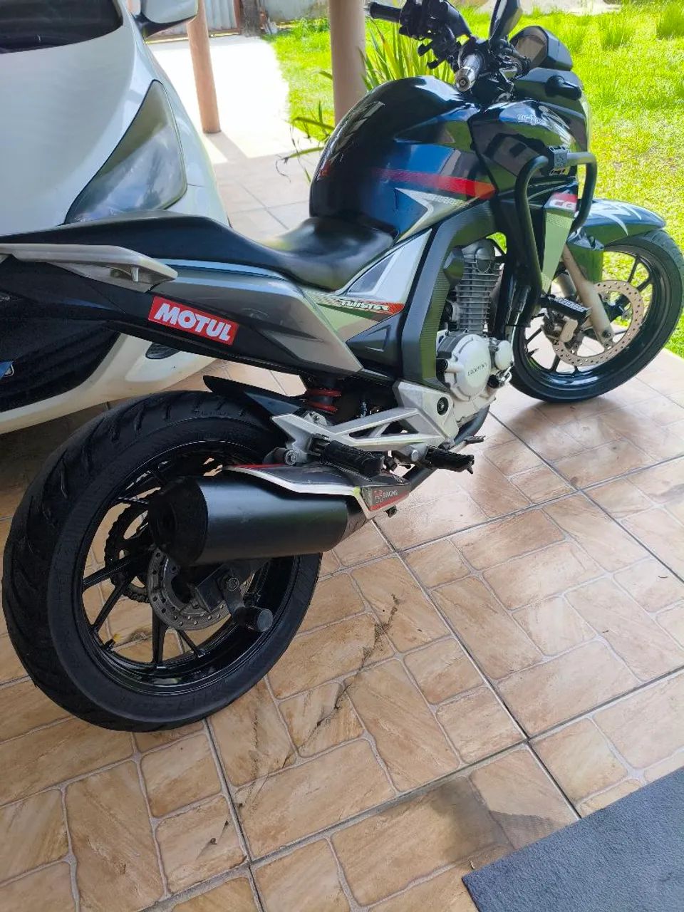 Cb 250f  Twister  - Foto 2