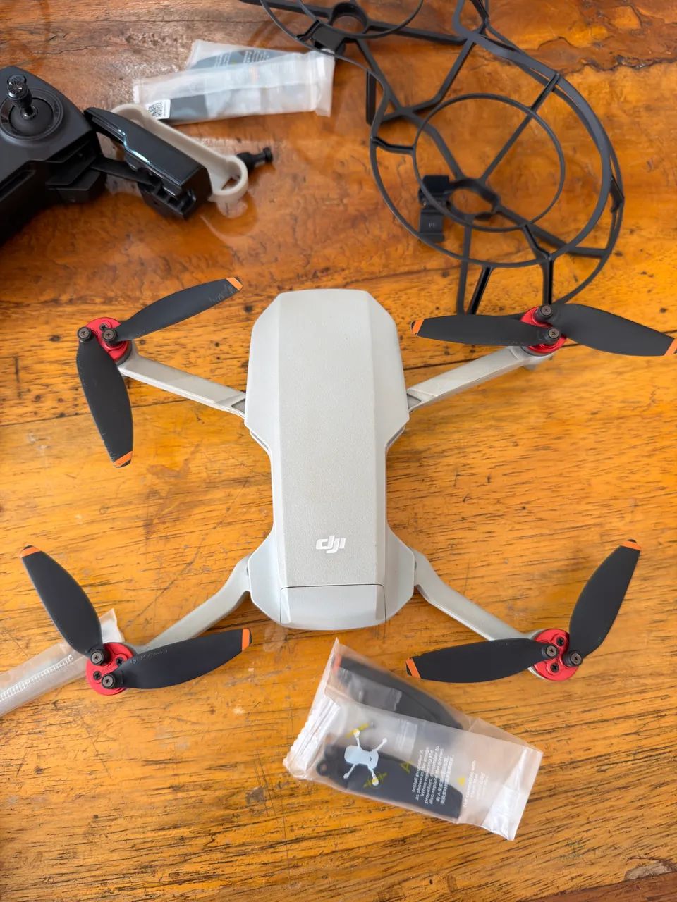 Drone Dji Mini 2 SE Fly More Combo - Kit Completo - Foto 3