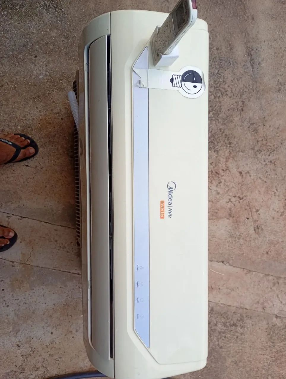 Ar condicionado split 9mil btus inverter. Entrego instalado se quiser com preço a negociar