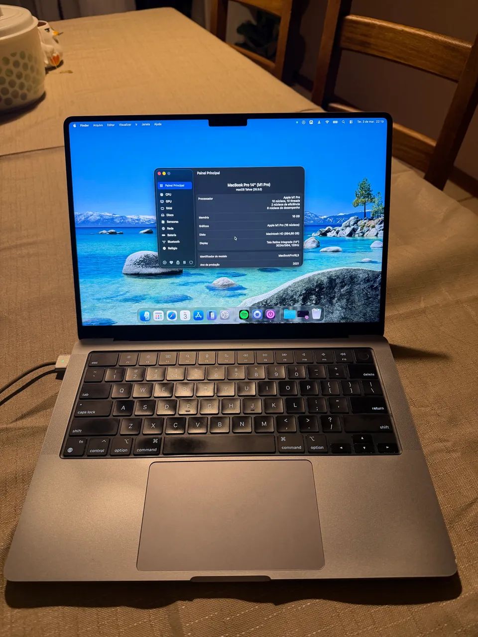Apple MacBook Pro 14" M1 Pro 10Core CPU/16Core GPU, 16GB, 1TB Cinza Espacial - 86%
