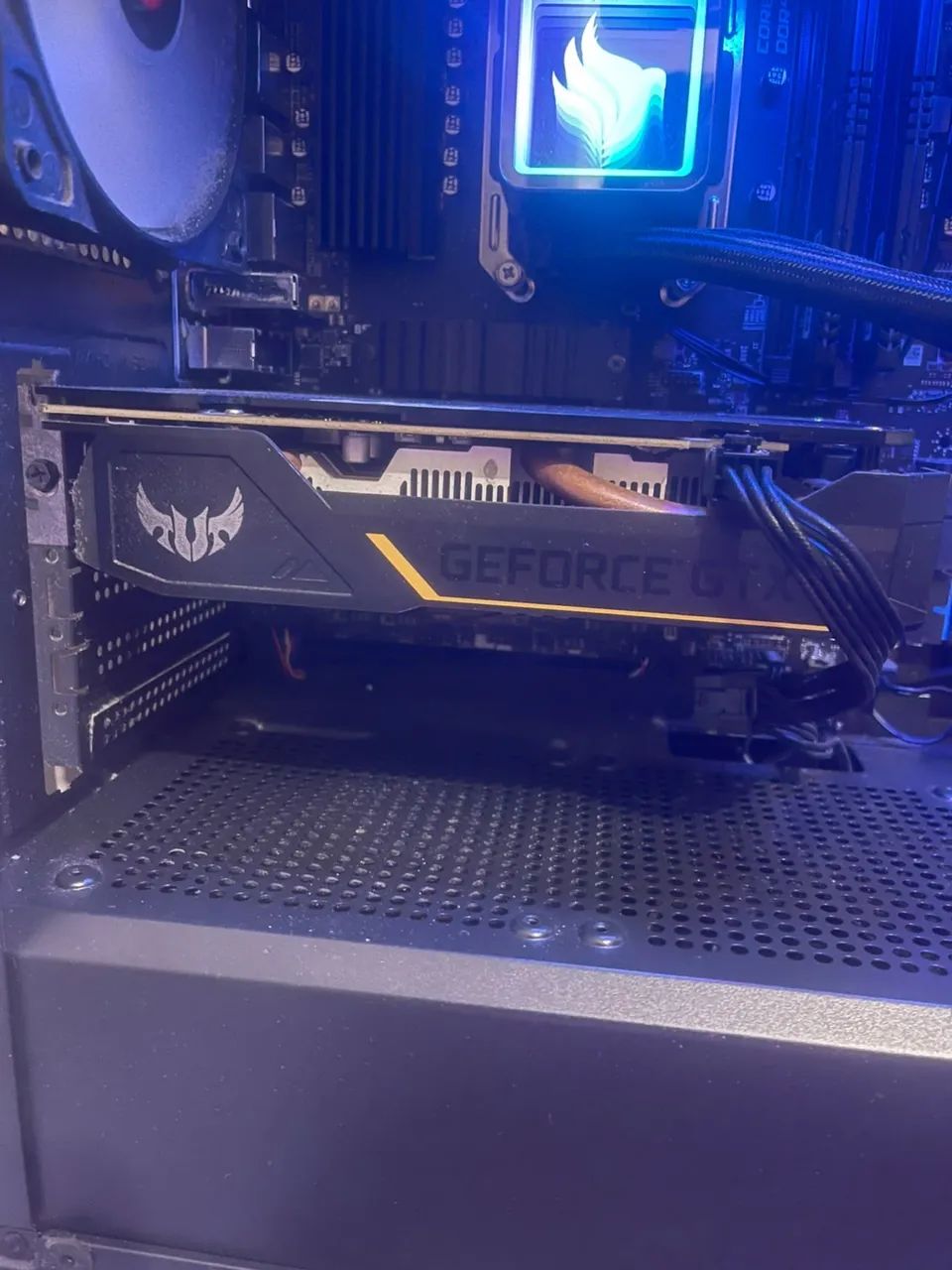 GTX 1650 tuf gaming  - Foto 2