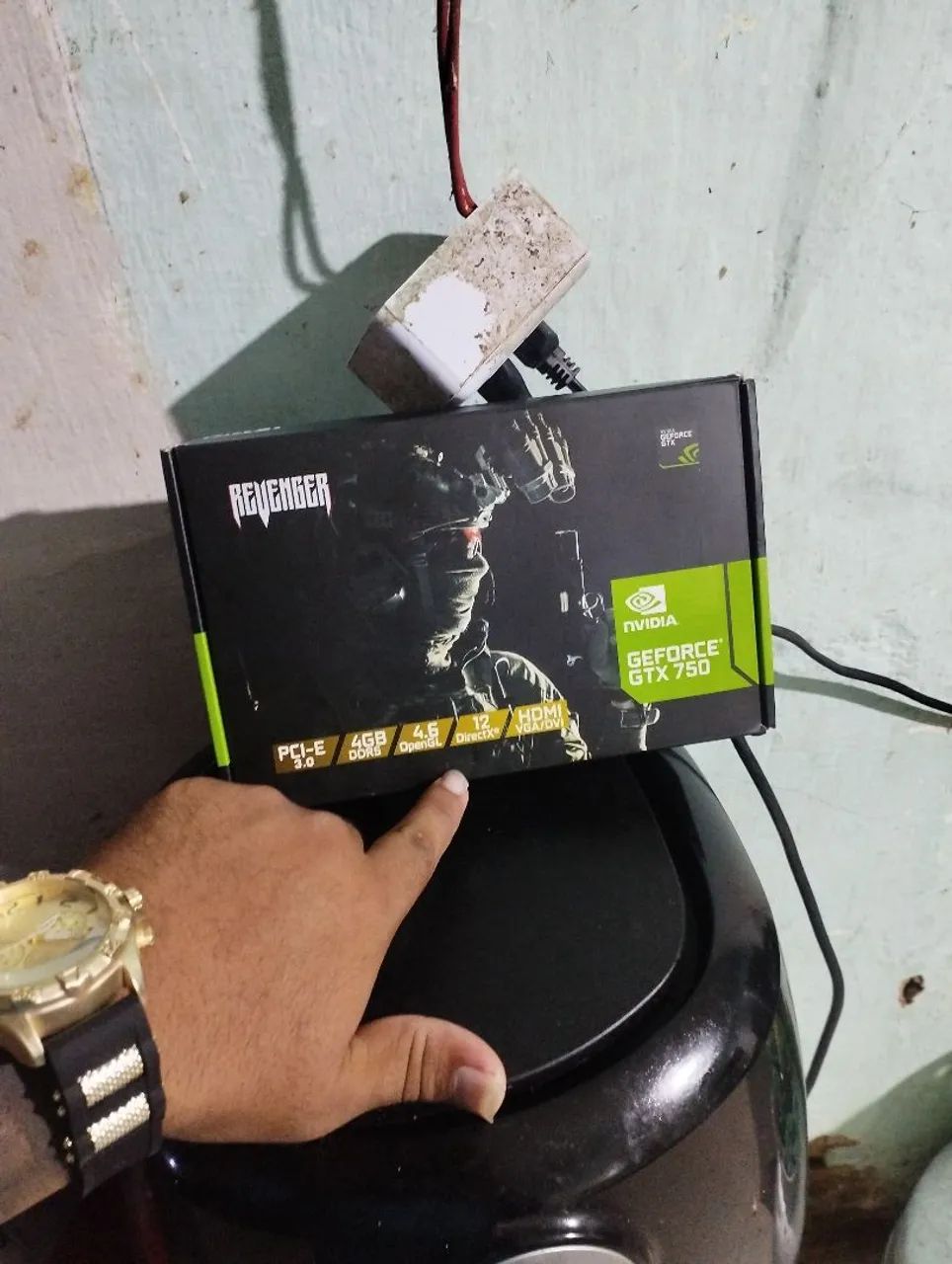 GTX 750 4 GIGAS 