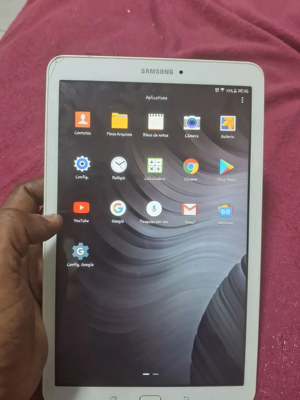 Tablet Samsung original Bom perfeito pra uso ou trabalho 