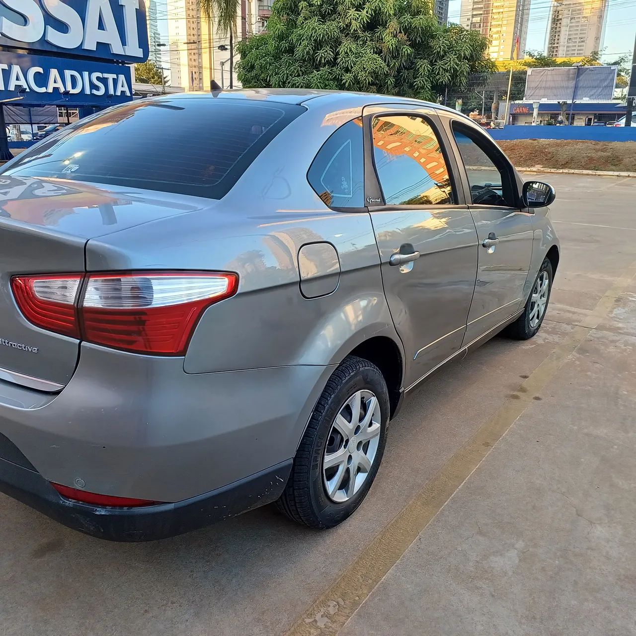 Fiat Grand Siena Grand Siena ATTRAC. 1.4 EVO F.Flex 8V 2015
