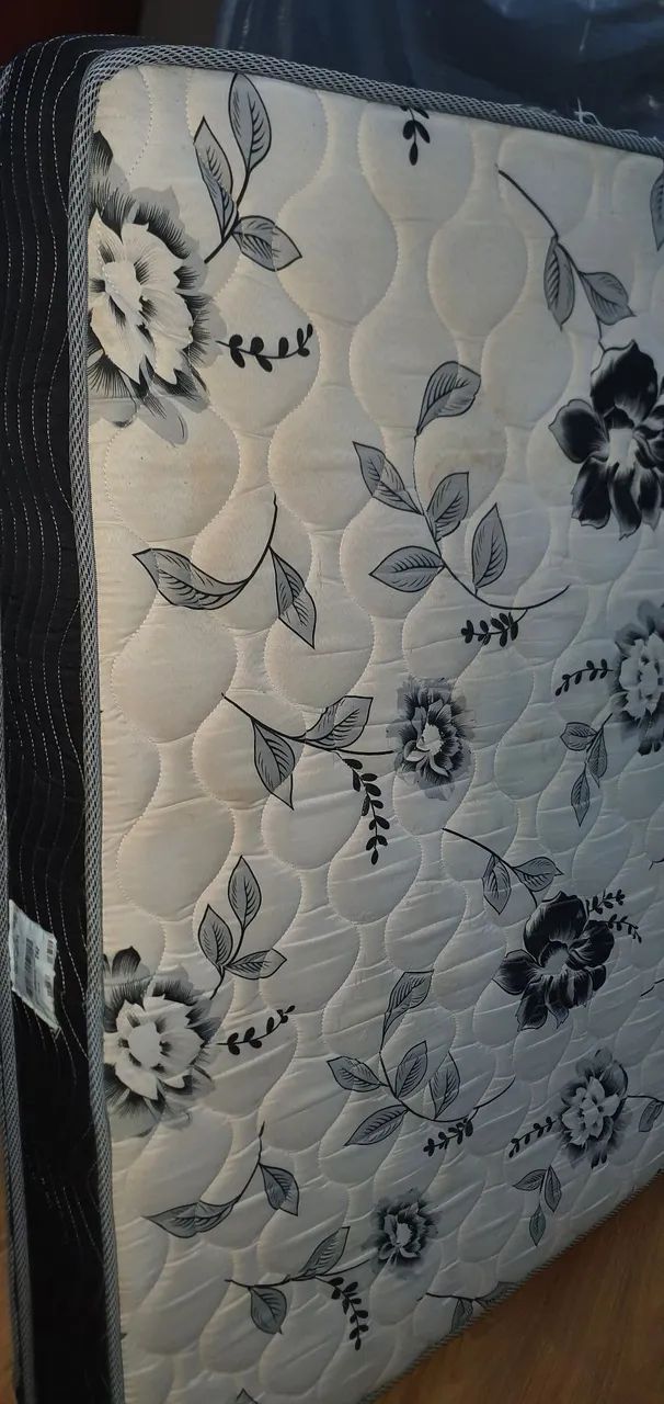 Cama de casal com colchão  - Foto 4