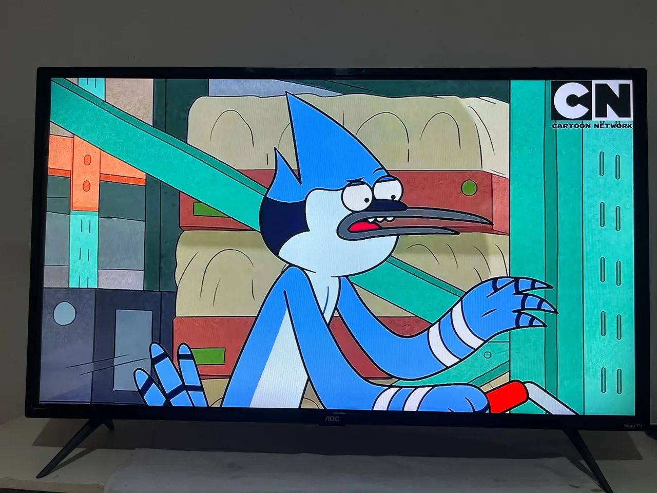 Vendo uma tv  AOC Rocu 43 polegadas smart  - Foto 2