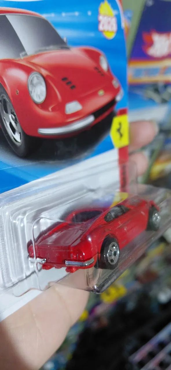 Hot Wheels Ferrari Dino 206 GT - Foto 3
