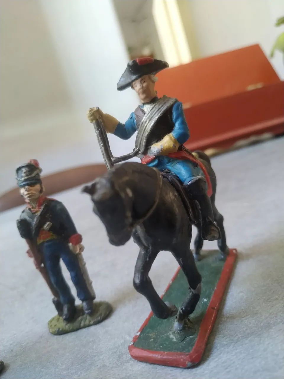 Soldadinho de chumbo antigos - Foto 3