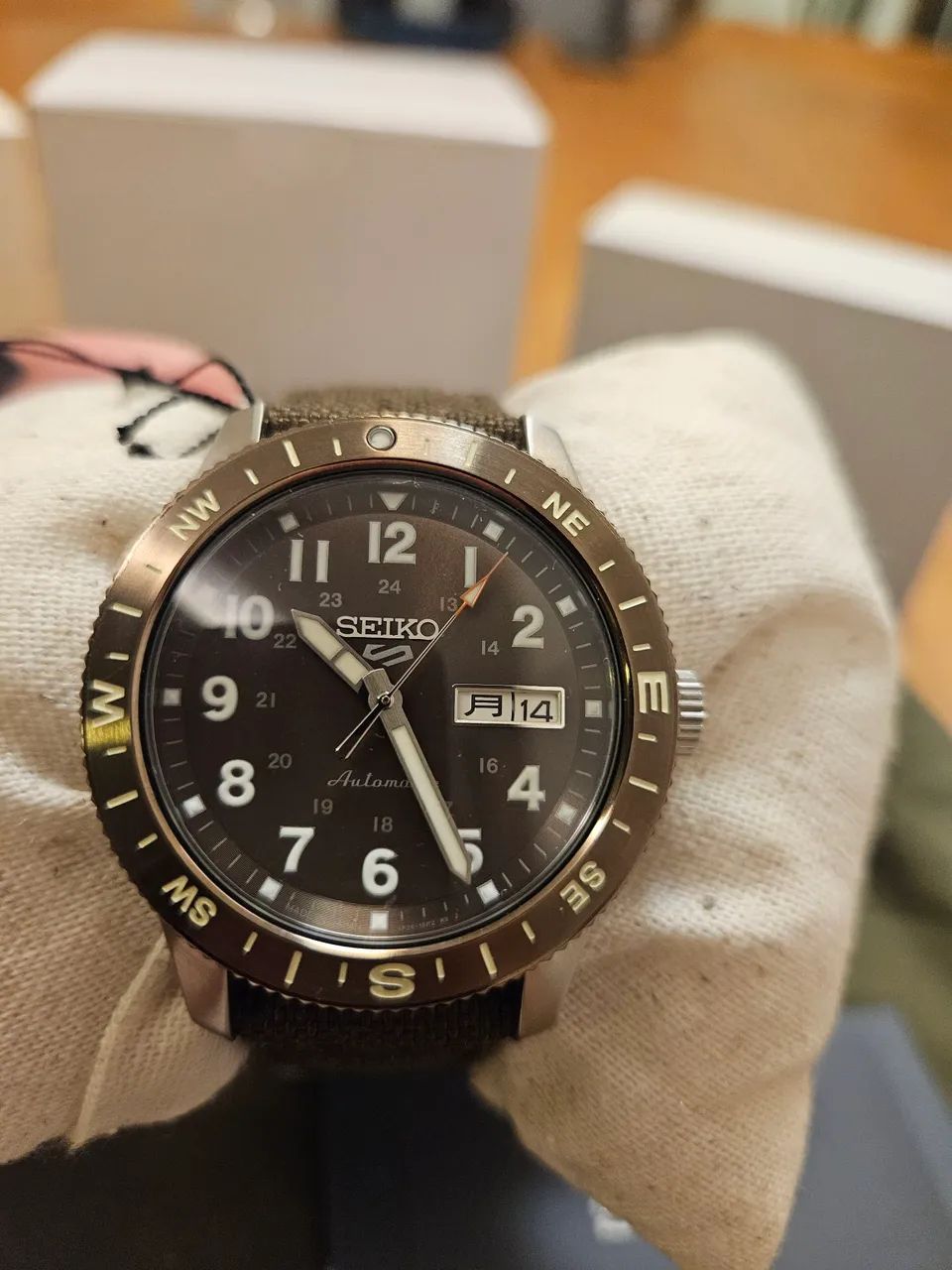 Seiko5 sport field  - Foto 4