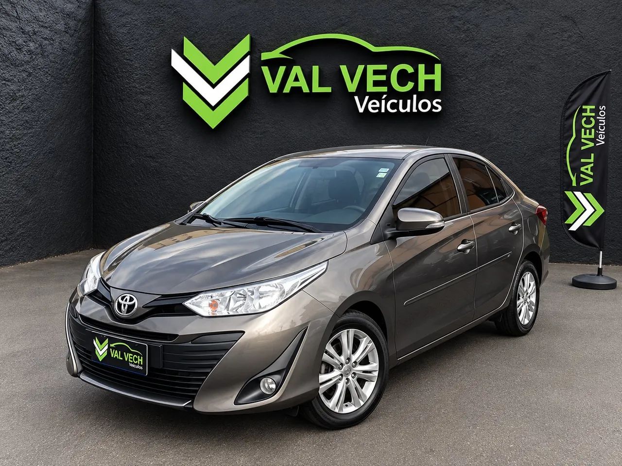 Toyota Yaris XLS SEDAN 1.5 FLEX 16V 4P AUT. 2019