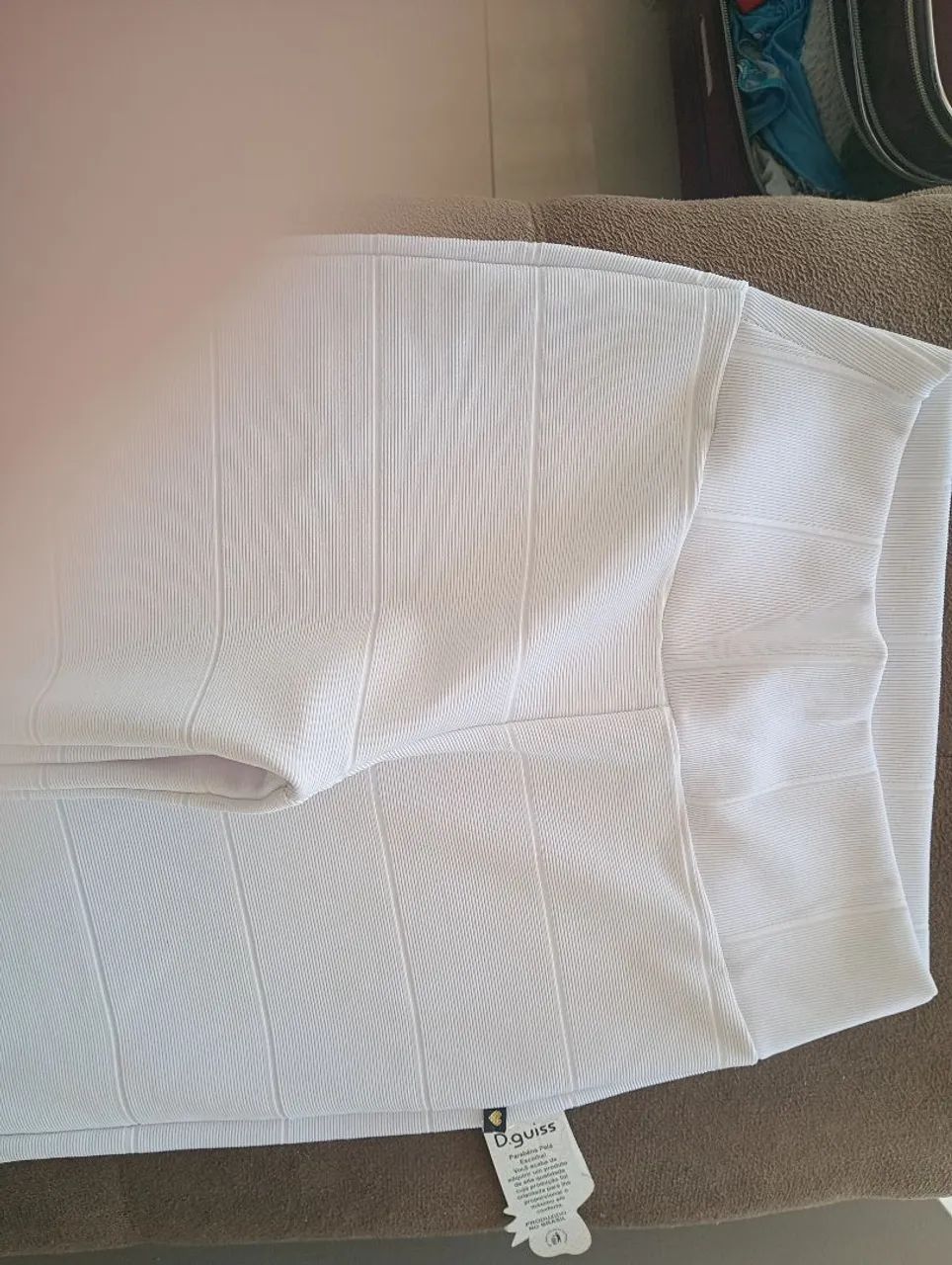 Calça de feminina. Veste 36/38. Nova. - Foto 2