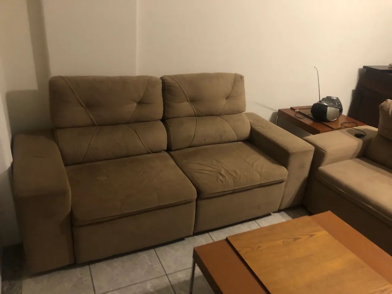 Conjunto de dois sofas