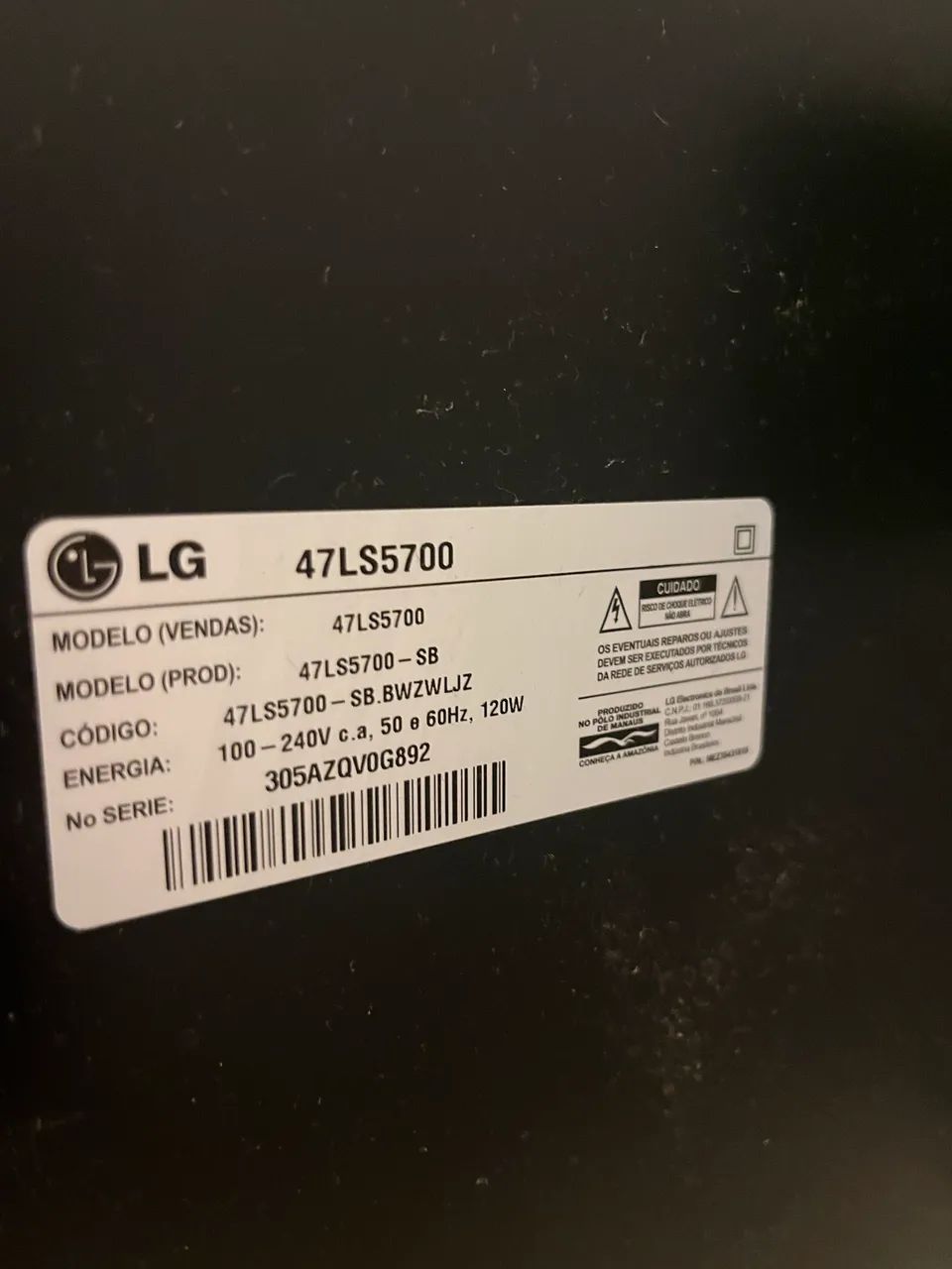 TV LG 47 polegadas com problema no som