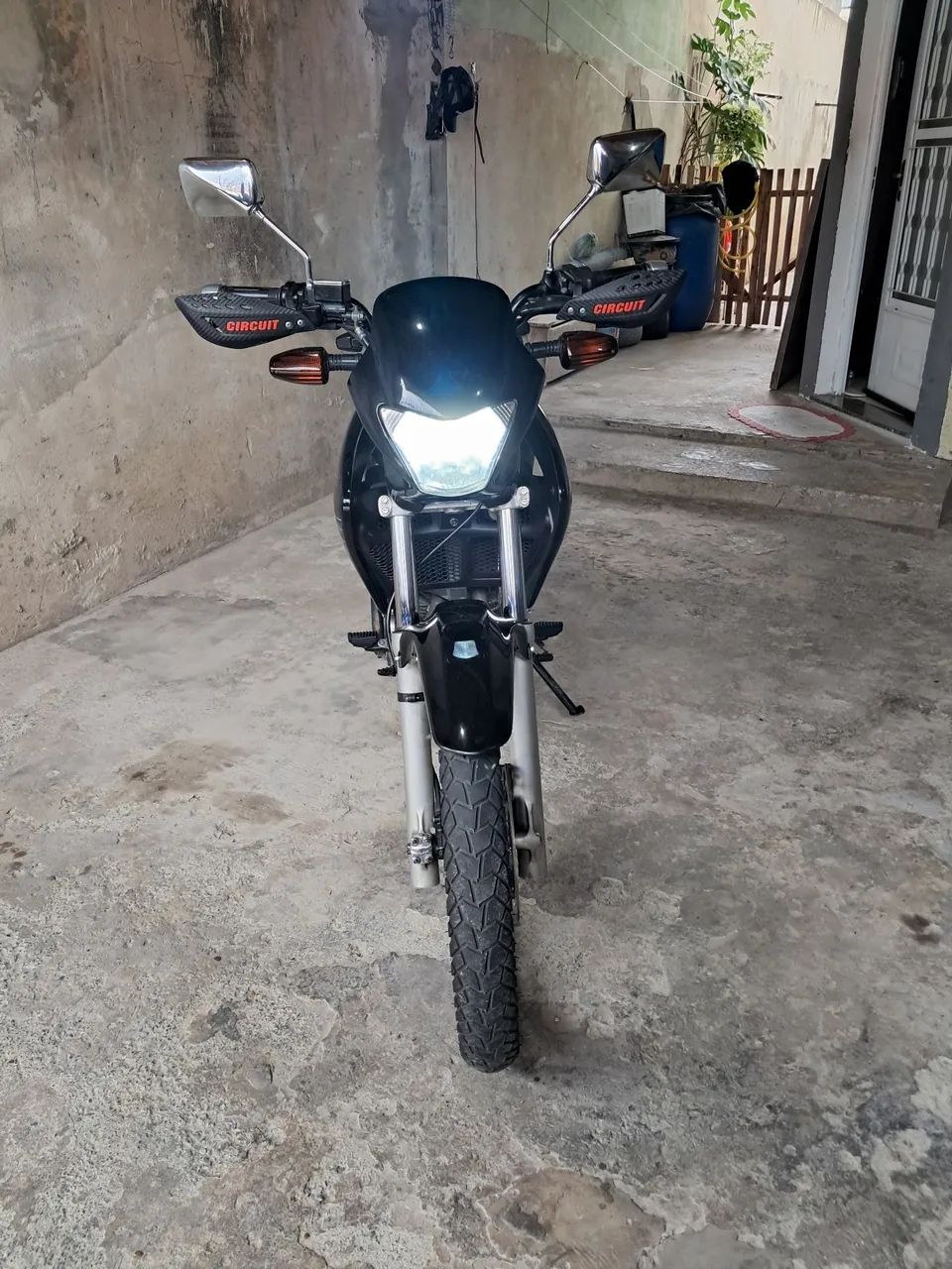 Falcon  - Foto 2