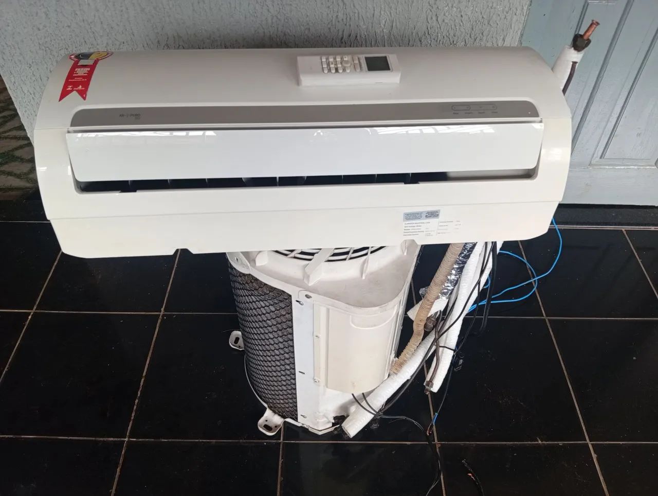 Vendo ar condicionado instalado 