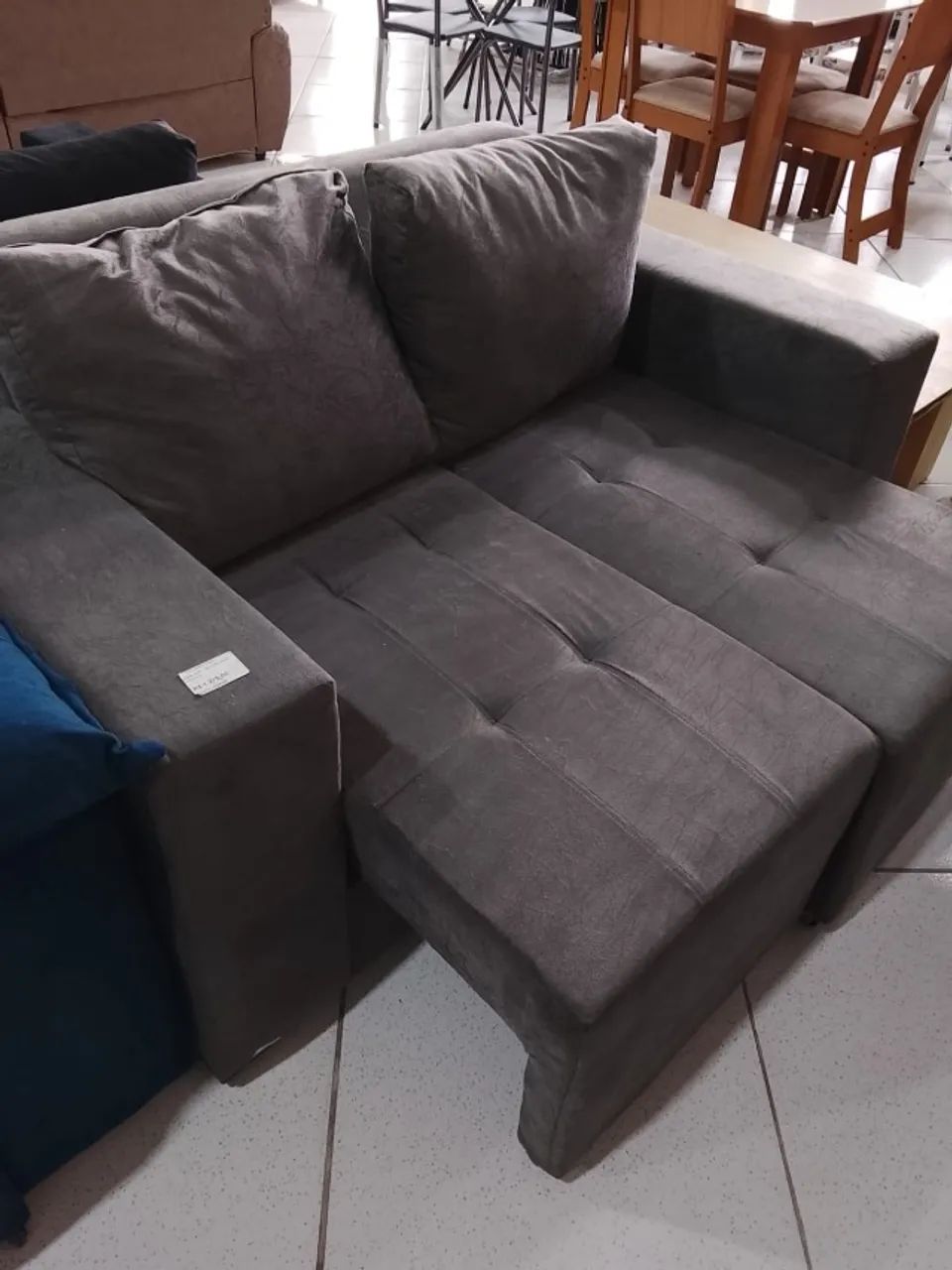 SOFÁ RETRÁTIL