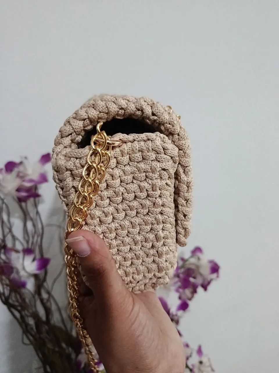 Bolsa de crochê bege elegante  - Foto 2