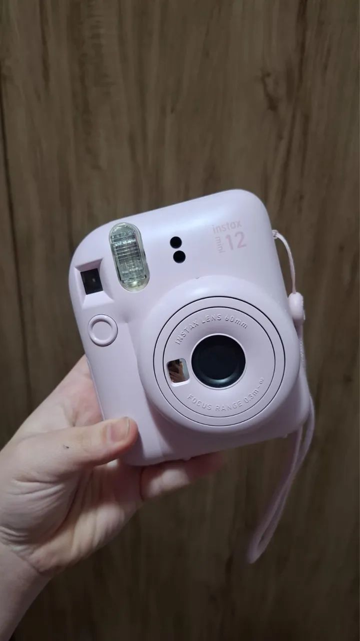 Câmera instax mini 12 (polaroid) rosa
