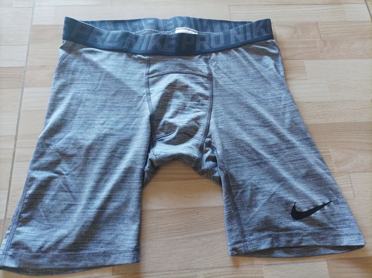  Nike pro