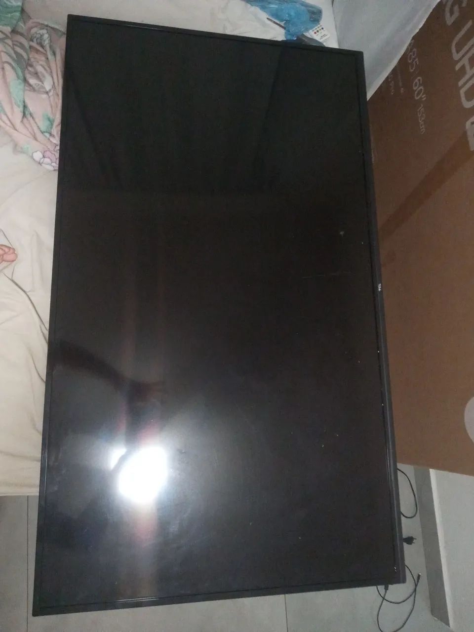 Vendo tv TCL 55 polegadas pra retirada de peças 