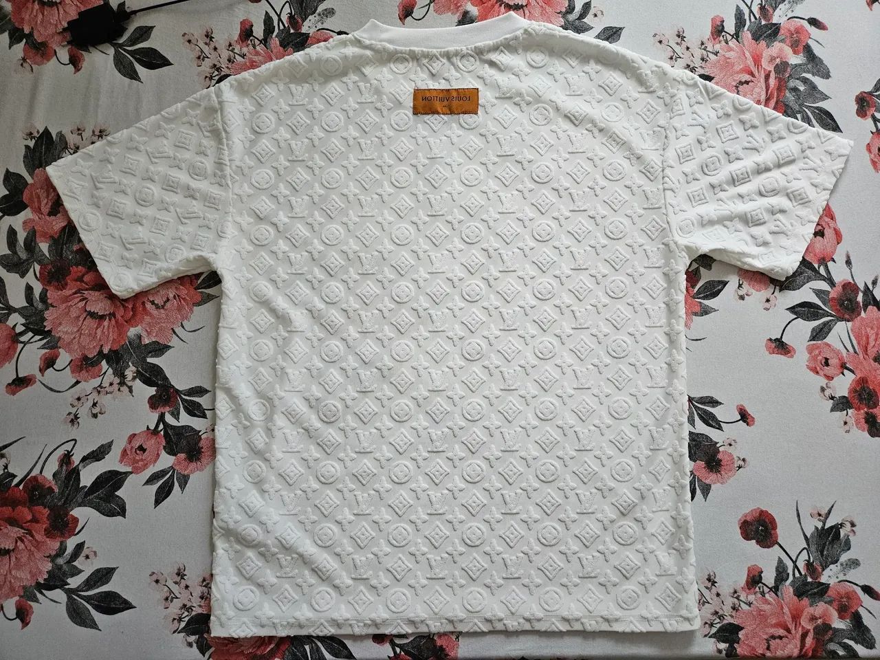 Camisa Louis Vuitton estilo Oversized tamanho GG - Foto 2