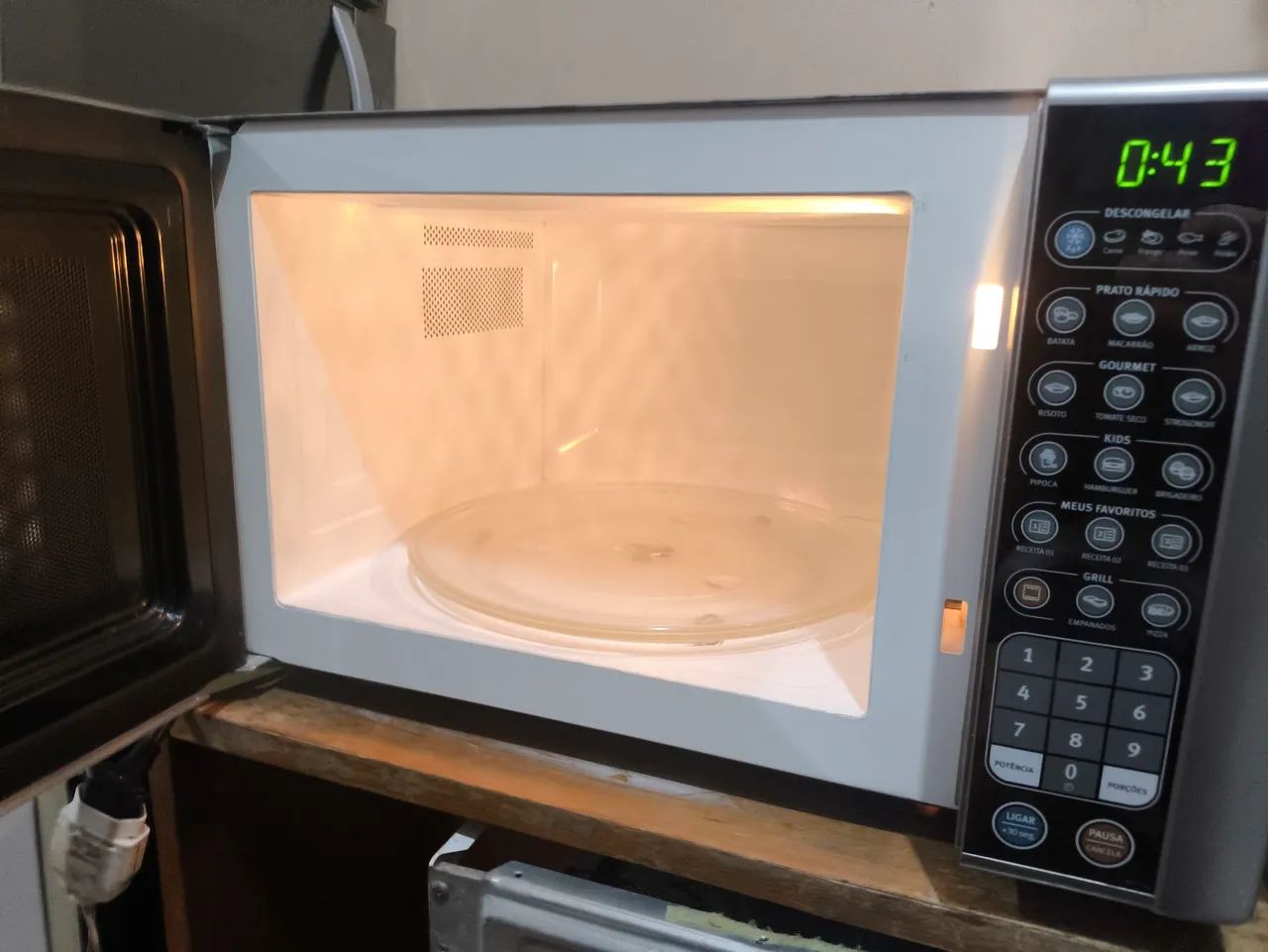Microondas Electrolux 31 Litros Espelhado  - Foto 4