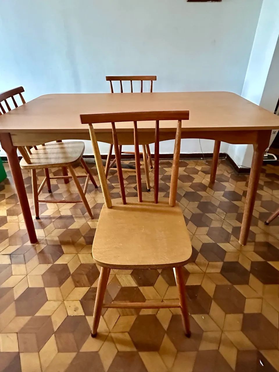 Conjunto de jantar 4 lugares mesa e cadeiras  137x80 - Foto 4