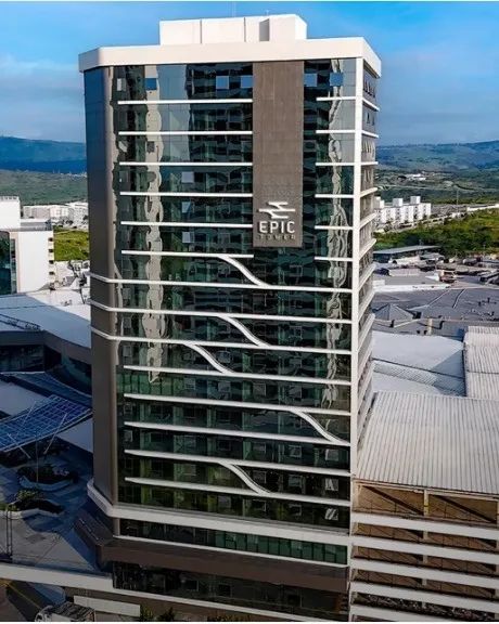 Empresarial Epic Tower