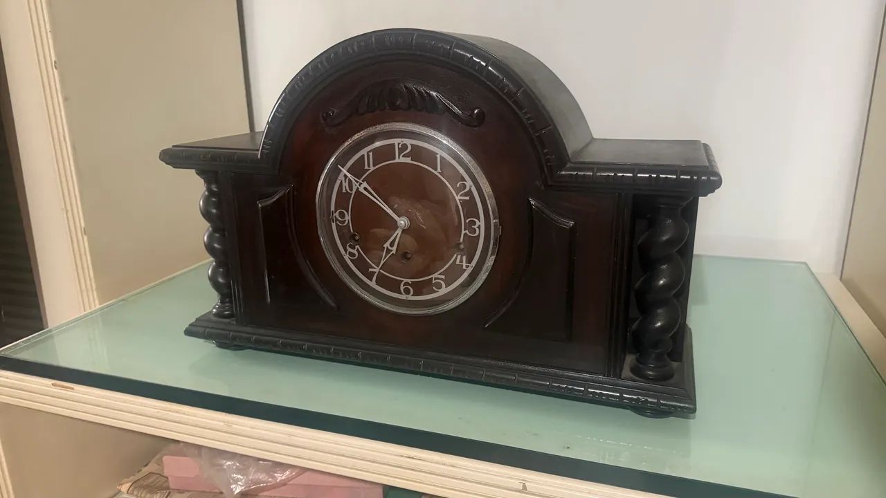 Indo relógio de mesa antigo inglês  - Foto 2