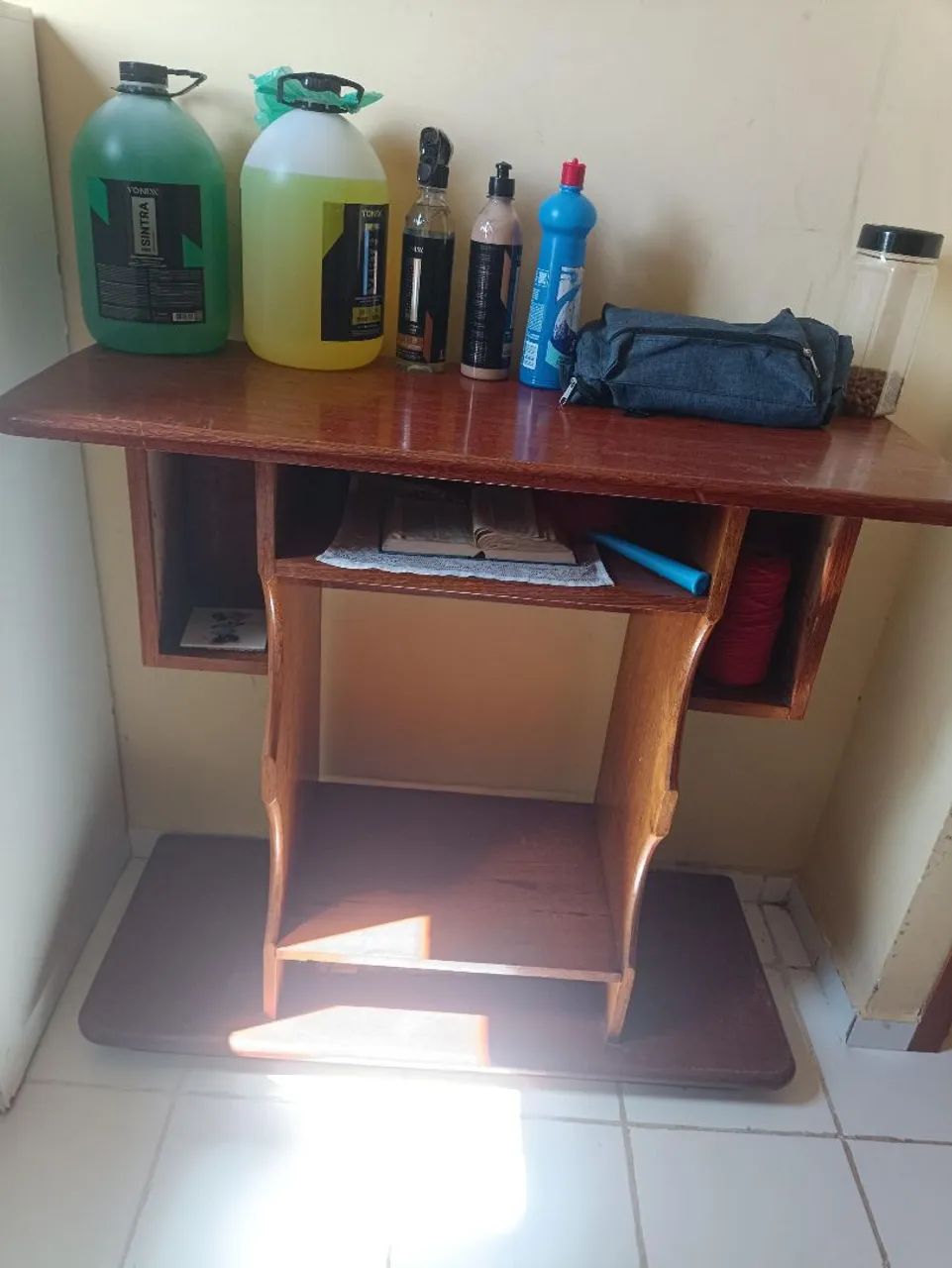 Vende-se um rack de madeira  - Foto 3