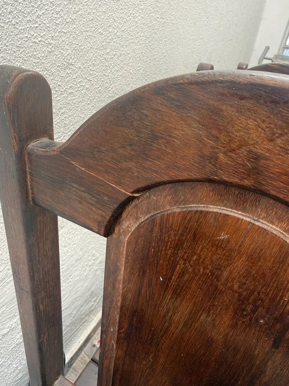 Conjunto com 5 cadeiras de Madeira maciça - Foto 5