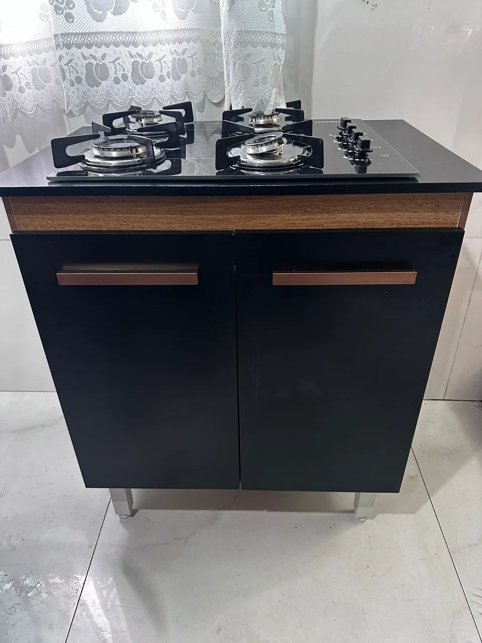 Coocktop com armário 