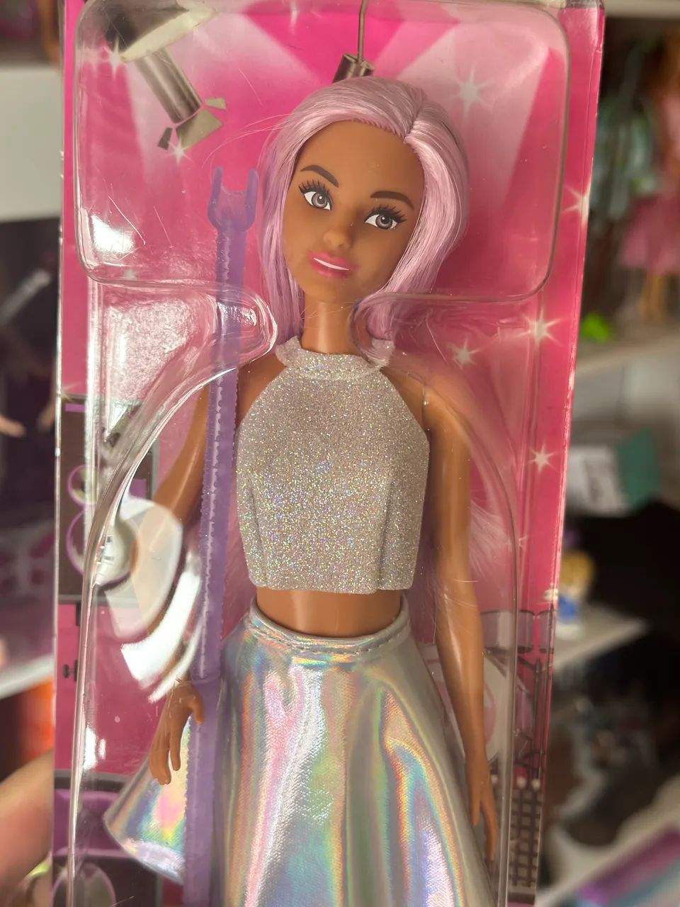 Boneca Barbie estrela pop