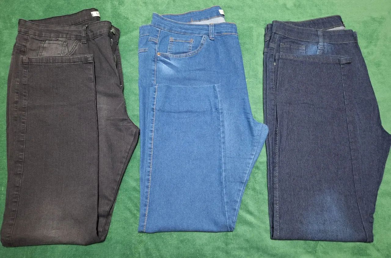 Kit com 3 Calças Jeans Feminina Plus Size Tam.54 - Foto 2