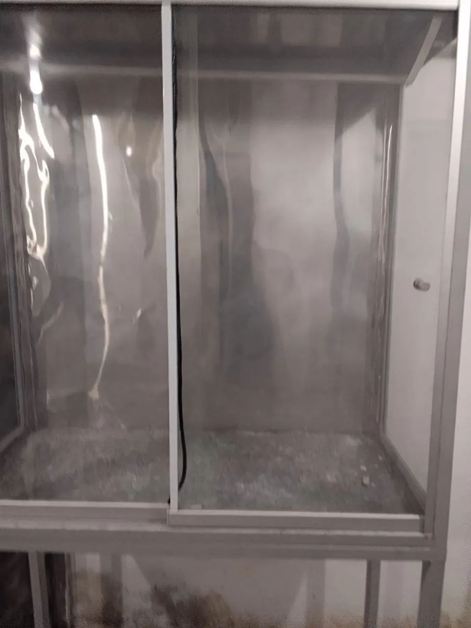 Expositor para carne de sol